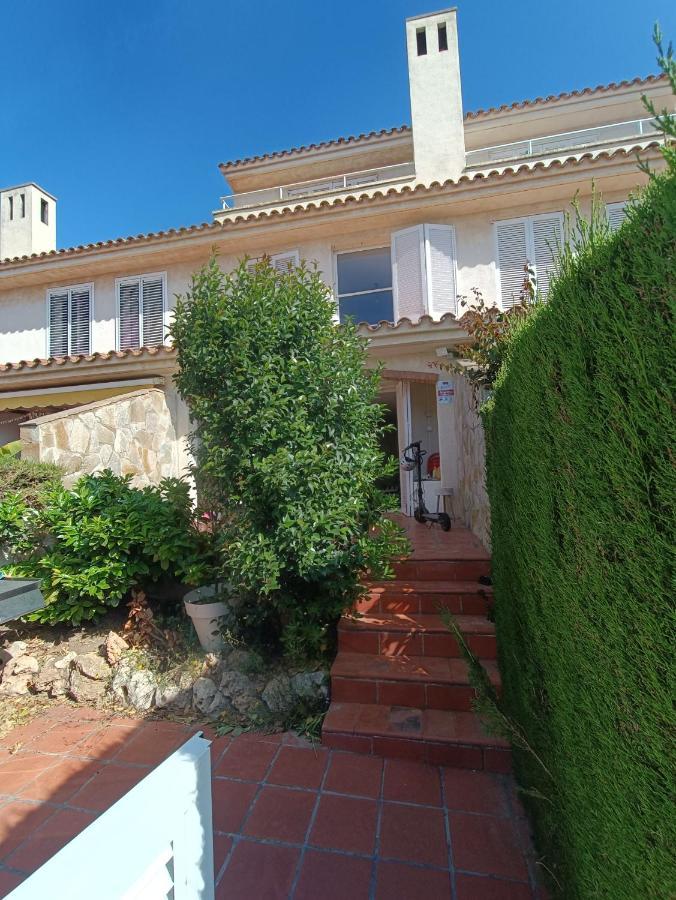 Cambrils Adosado Con Piscina 4 Habitaciones, 8 Huespedes Dış mekan fotoğraf