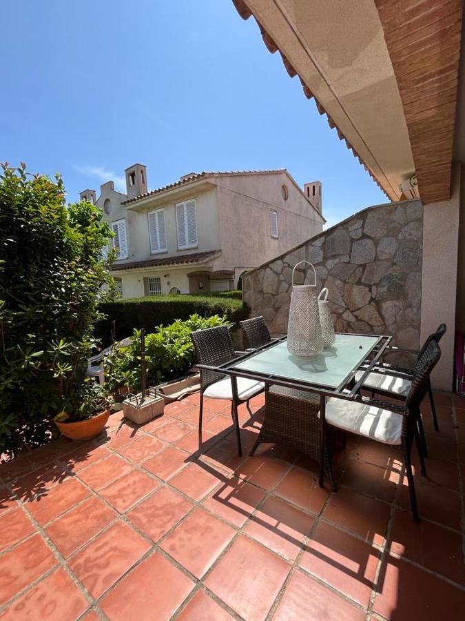 Cambrils Adosado Con Piscina 4 Habitaciones, 8 Huespedes Dış mekan fotoğraf